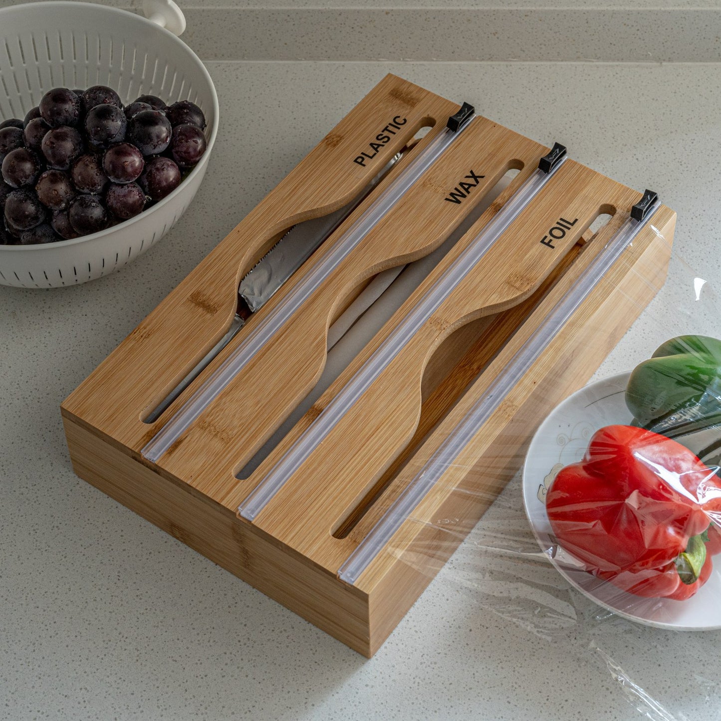 Simple wall-mounted bamboo and wood cling film cutter kitchen supplies multi-grid multi-layer scribing knife two-way cutter