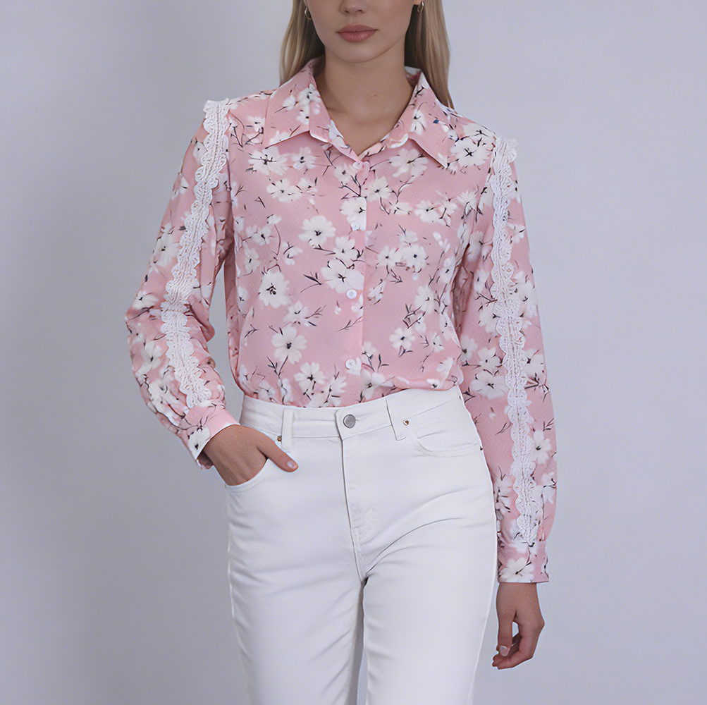 Women's fashionable casual shirt with lace-trimmed sleeves and fresh print.