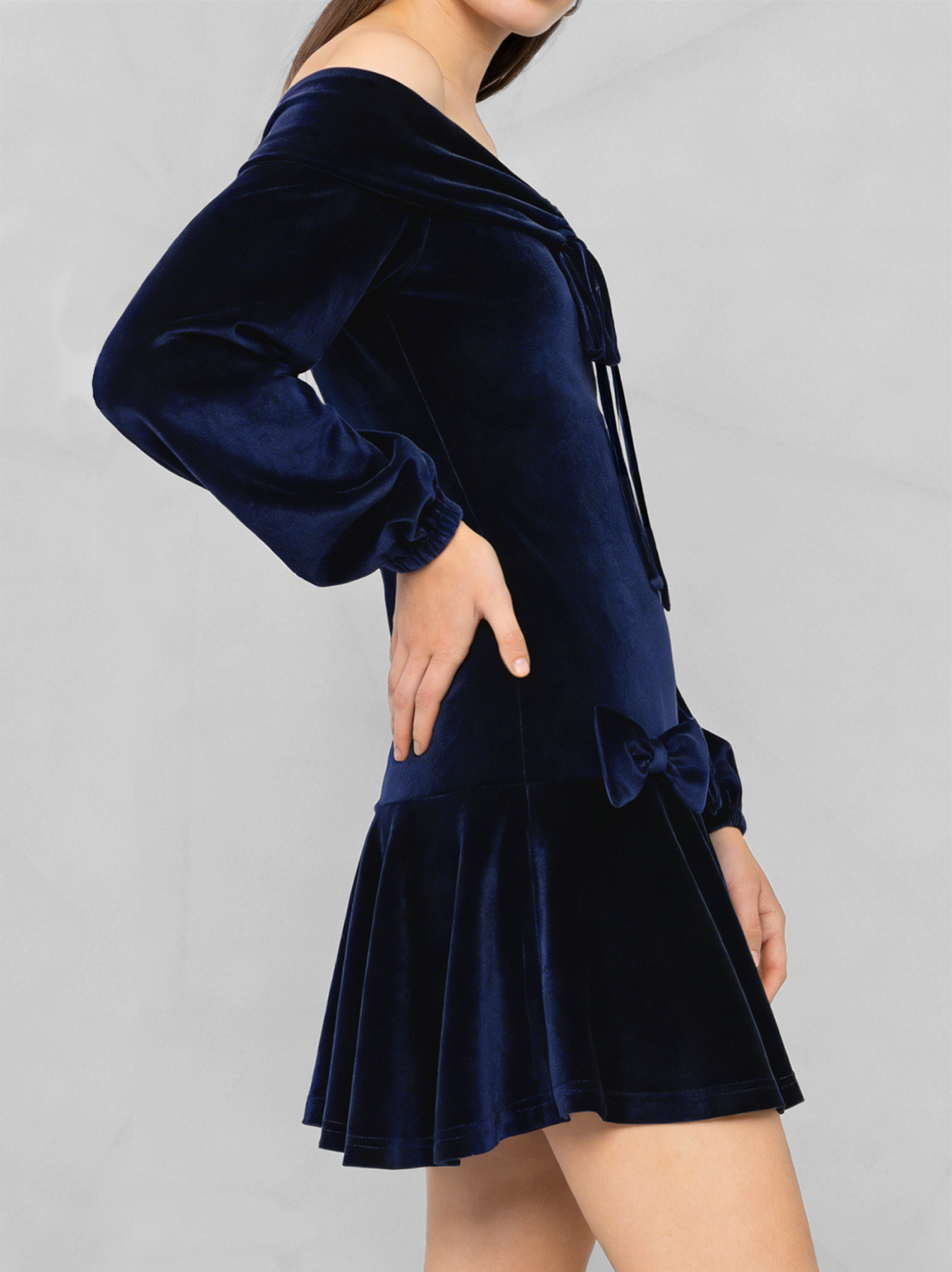 Elegant velvet off-shoulder lantern sleeve dress for women