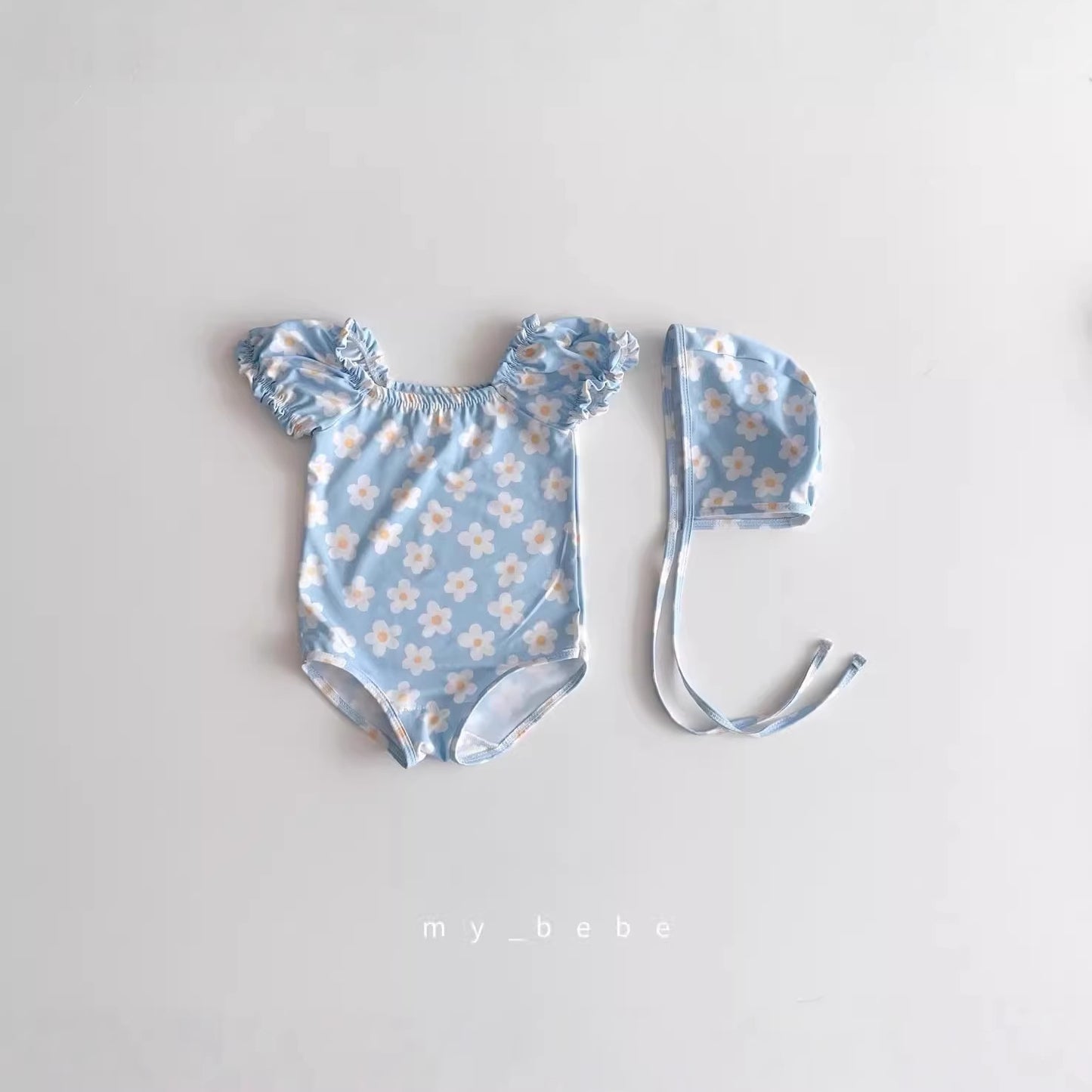 Short sleeved one-piece swimsuit swim cap bubble sleeves