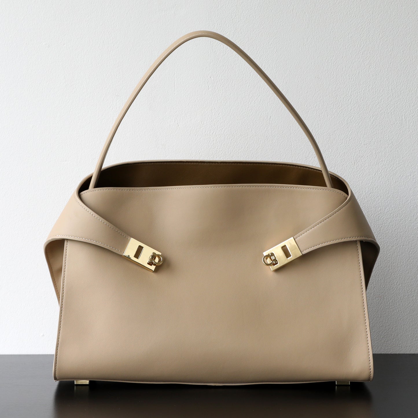 Luxury Genuine Leather Tote Bag for Women, Large Capacity, Top-Grain Cowhide, Handheld Shoulder Bag, HUG Style