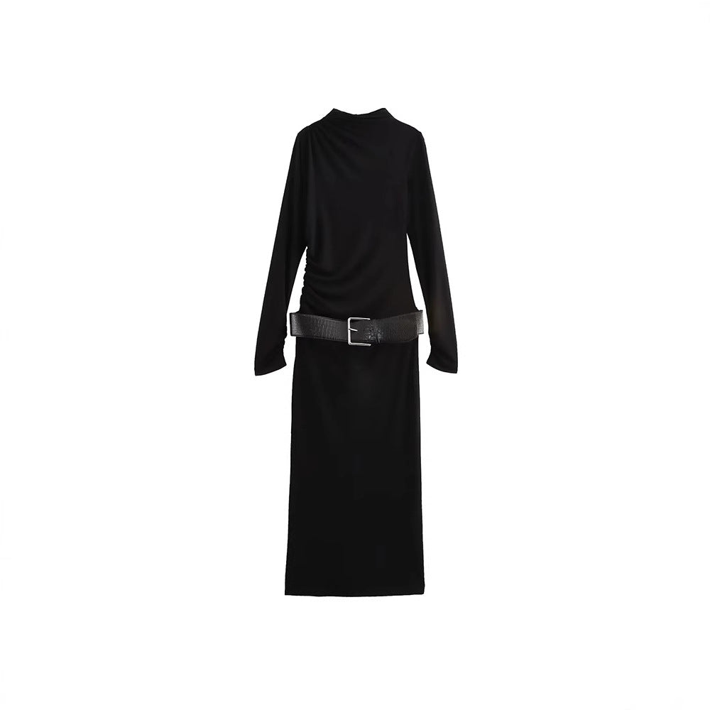 Fashionable and versatile new style with belt and pleated dress