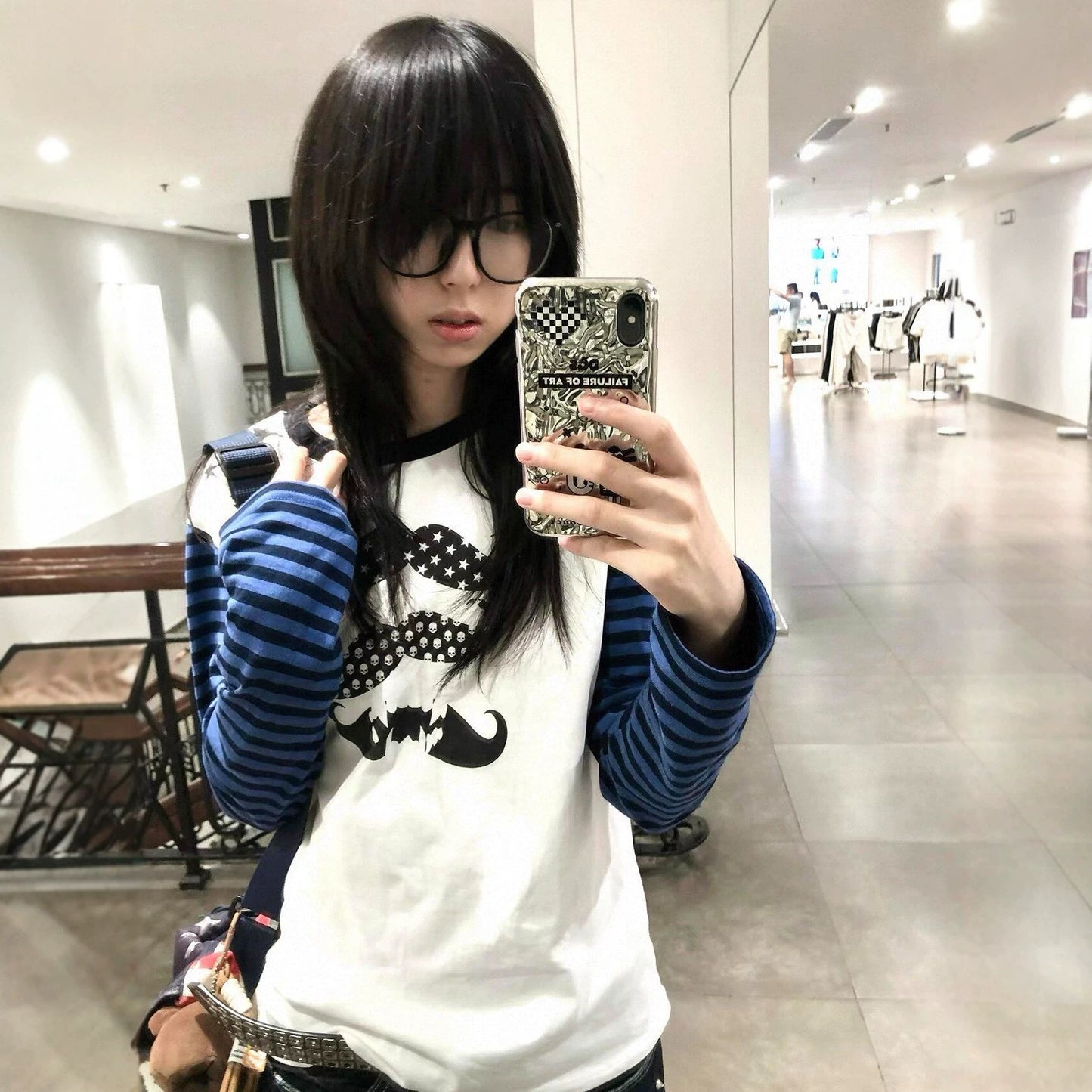 Color-block Stripes Mustache Stars Long Sleeve Women's T-Shirt