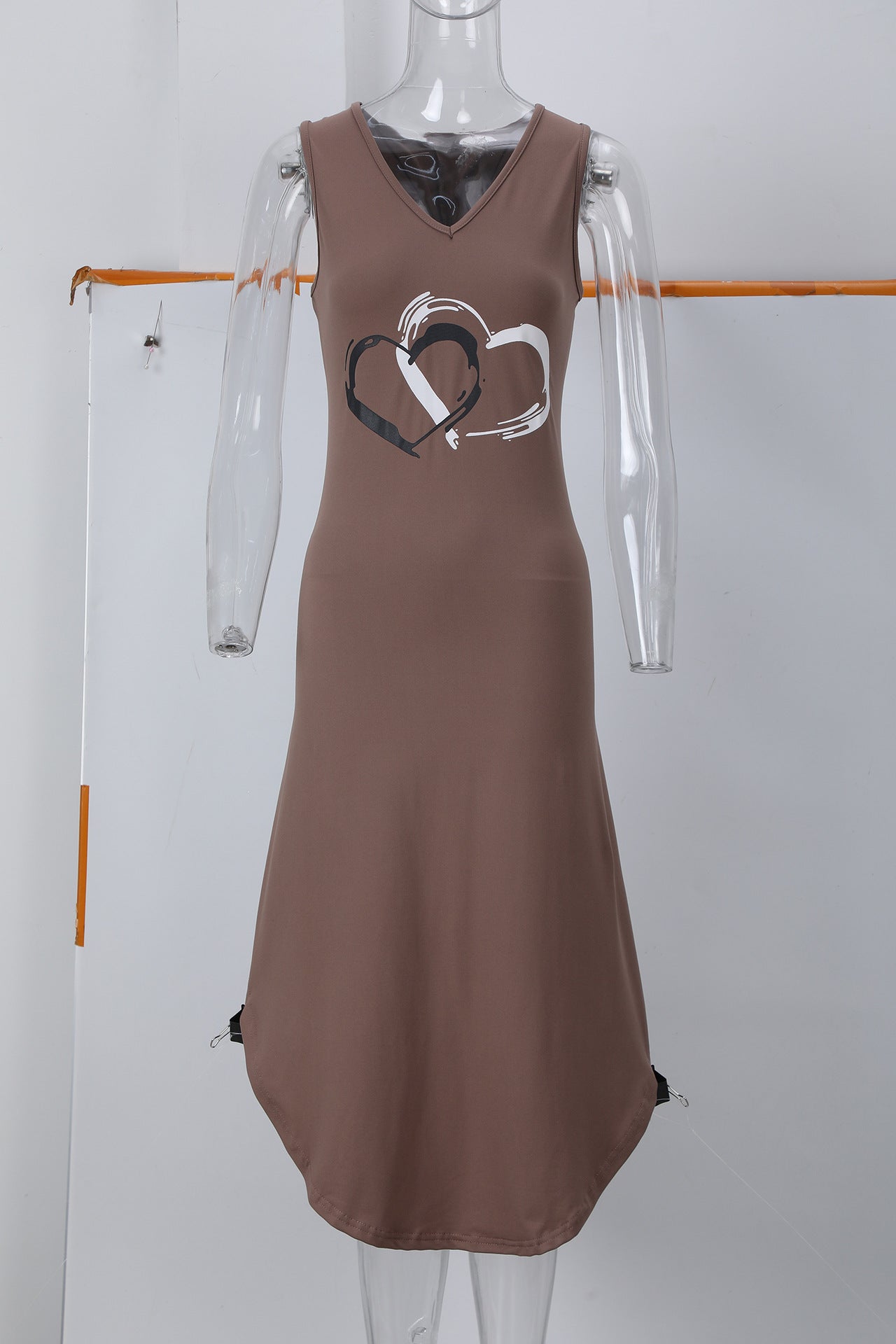Sleeveless heart-shaped printed vest dress