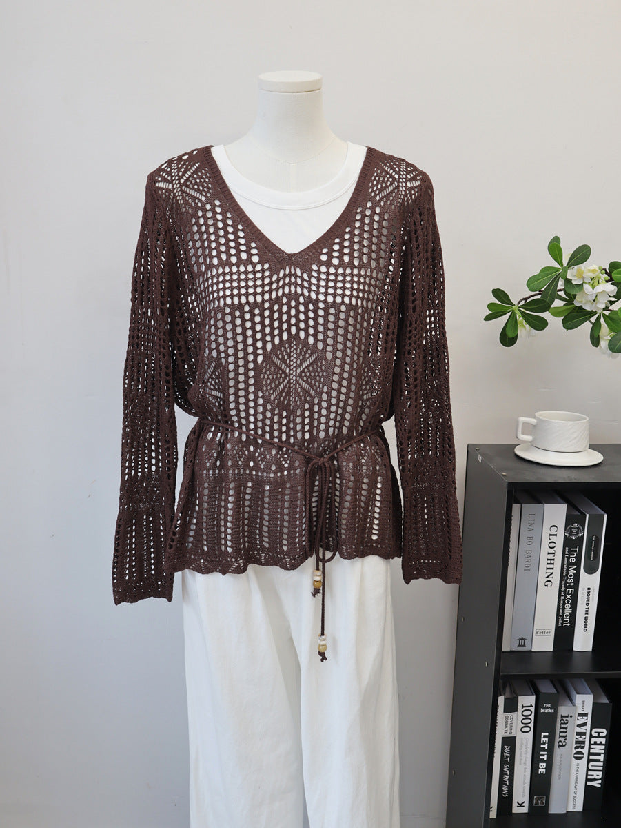 Hollow out V-neck long sleeved top