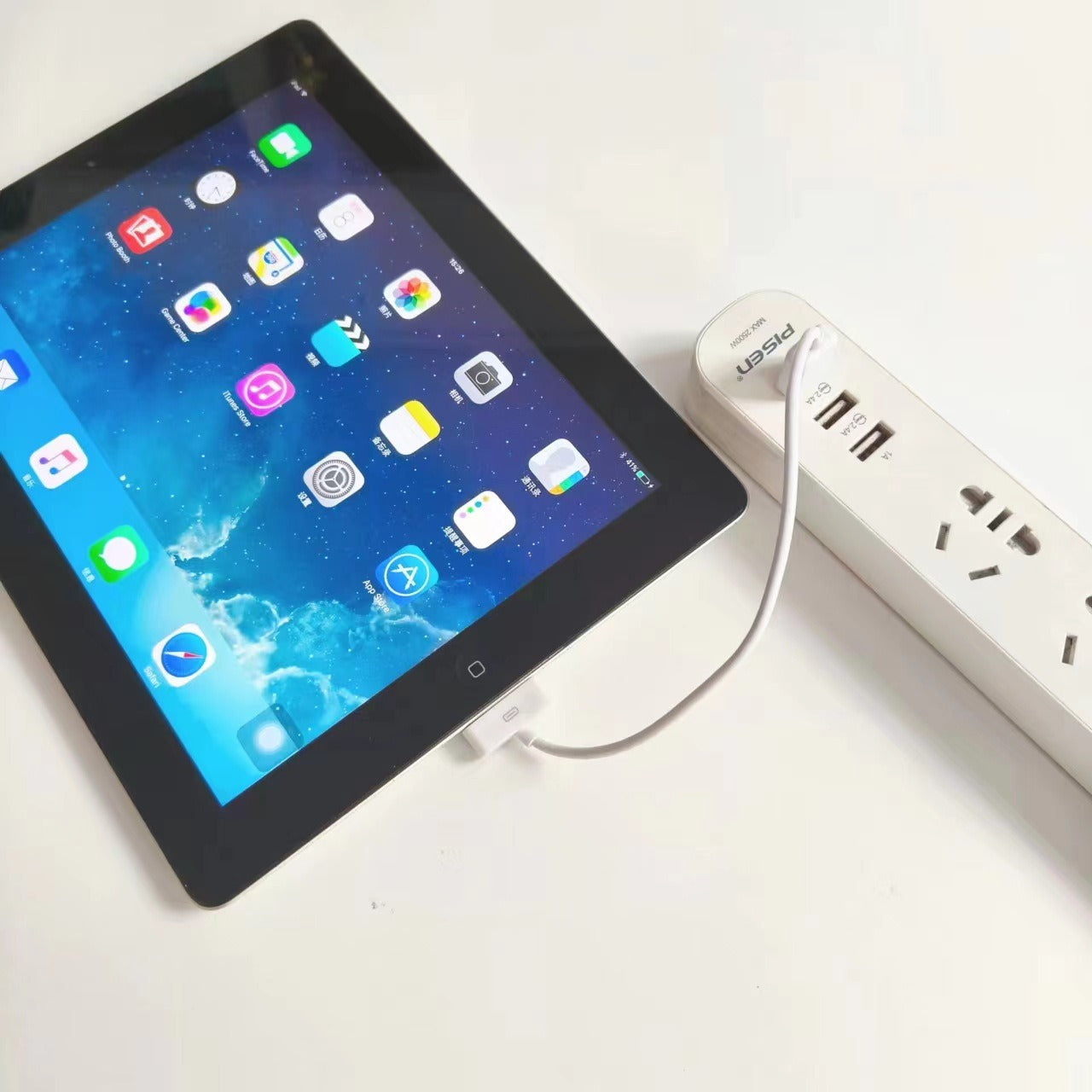 Suitable for iPhone 3 4 data cable, iPod data cable, iPad 3 data cable 20cm