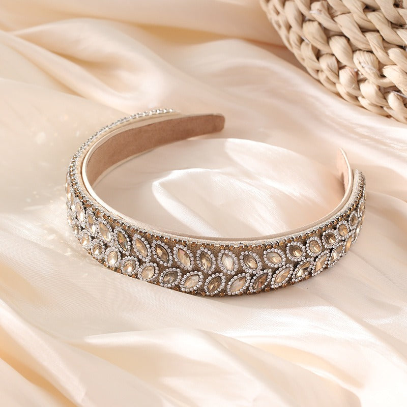 Fashionable and versatile fabric with wide edges and diamond inlay for women's hair accessories