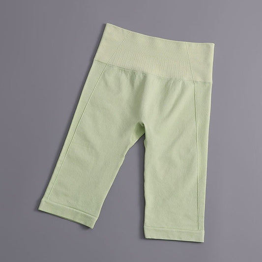 Seamless  Shorts for Women High-Waisted Butt-Lifting Workout Shorts Breathable 5/6 Length Running Training Fitness Pants
