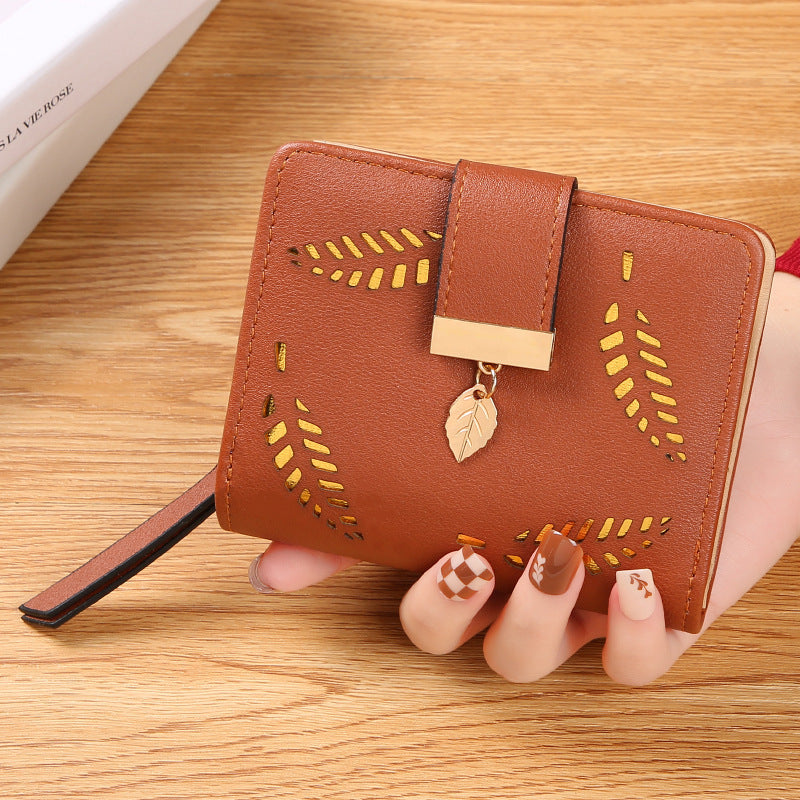 Hollow leaf zipper buckle coin purse
