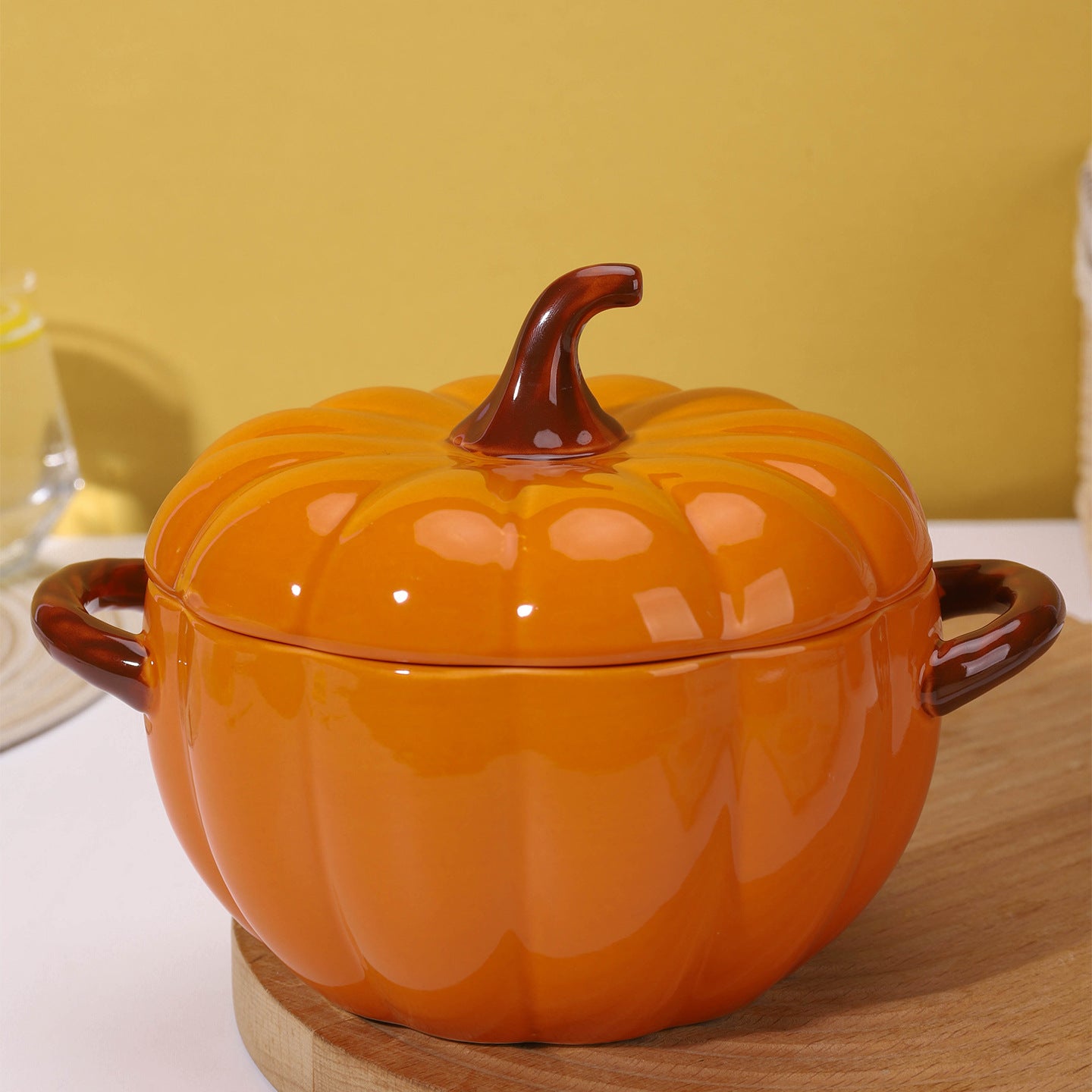Cute Pumpkin Shape Ceramic Soup Bowl with Lid &amp; Double Handles, Noodle Serving Bowl for Home Kitchen