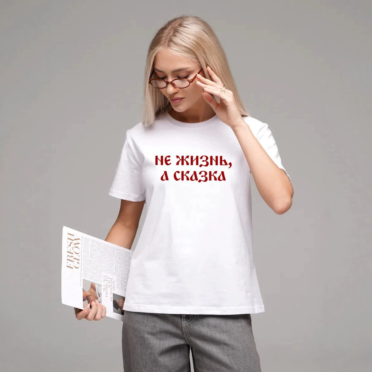 Loose short sleeved T-shirt for women