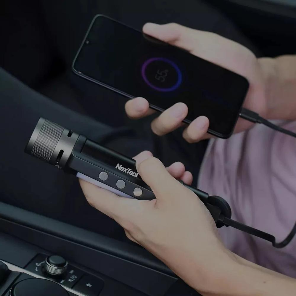 Dual-light Zoomable Flashlight