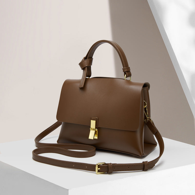 Niche Eeal Leather Shoulder Bag