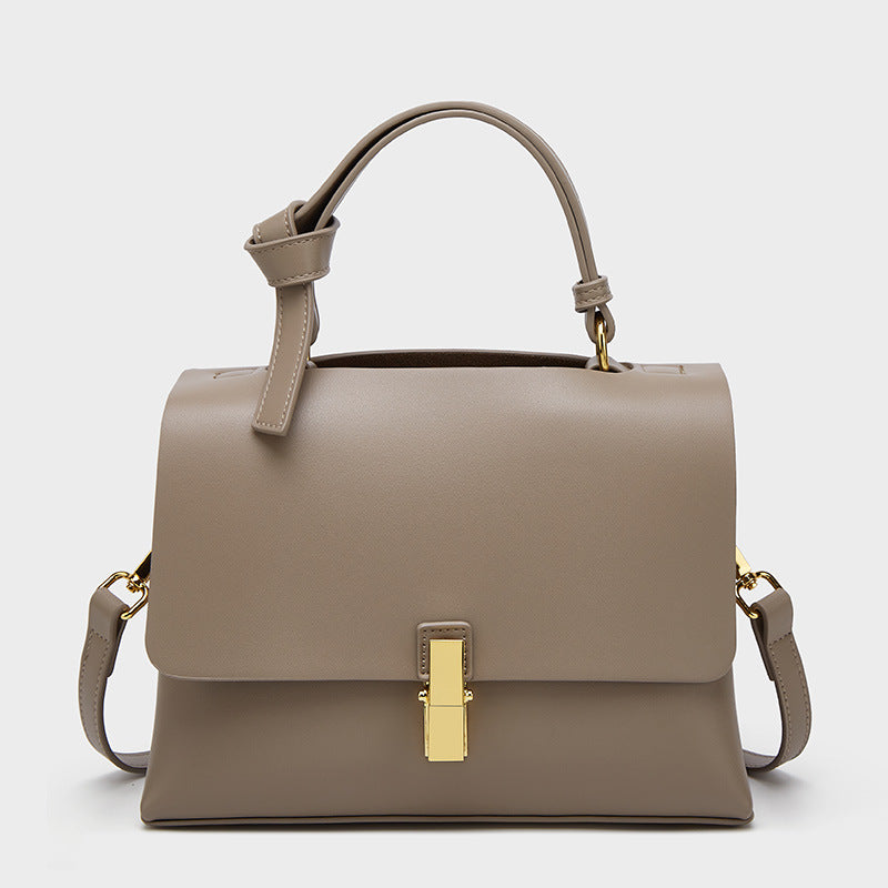 Niche Eeal Leather Shoulder Bag