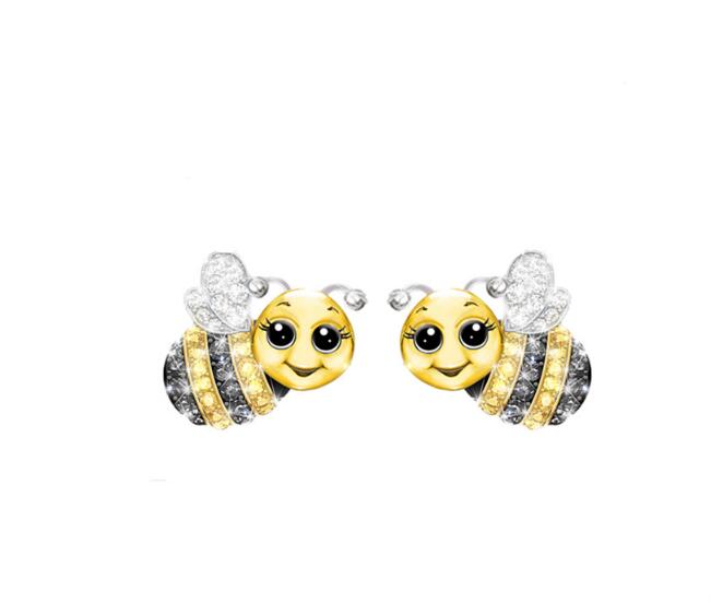 1pc Fashion Alloy Cute Animal Necklace Bee Owl Lady Pendant