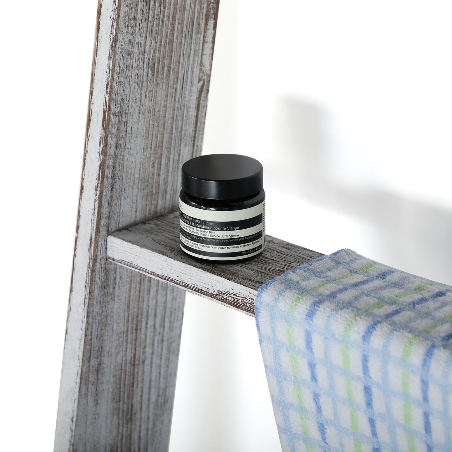 Rustic Decorative Blanket/Towel Storage Display Ladder Rack